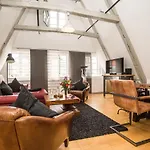 Babette Apartments